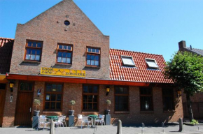 Отель Hotel Cafe 't Zonneke  Остерхоут
